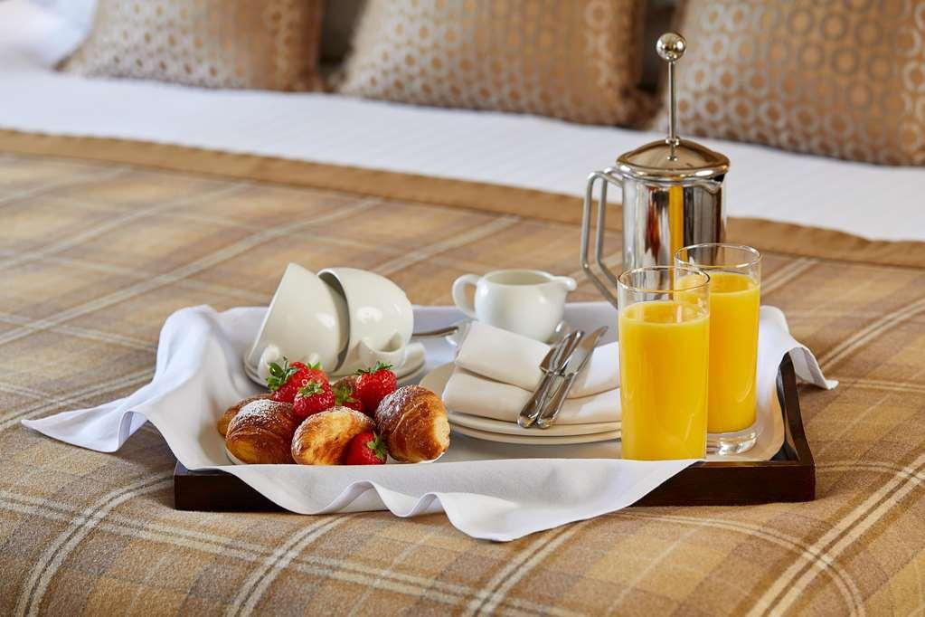 แมคโดนัลด์ คิลเฮย์ คอร์ท Hotel วีแกน ห้อง รูปภาพ