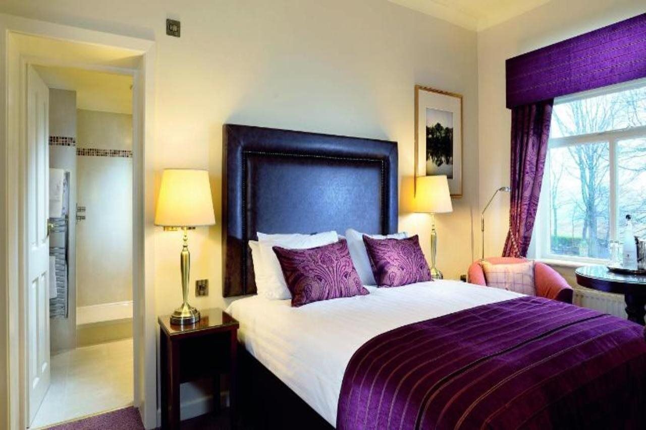 แมคโดนัลด์ คิลเฮย์ คอร์ท Hotel วีแกน ภายนอก รูปภาพ