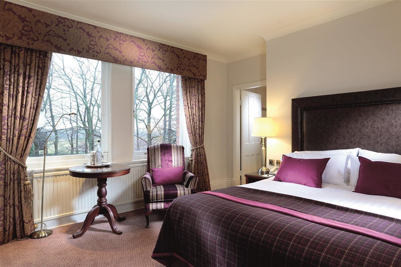แมคโดนัลด์ คิลเฮย์ คอร์ท Hotel วีแกน ภายนอก รูปภาพ